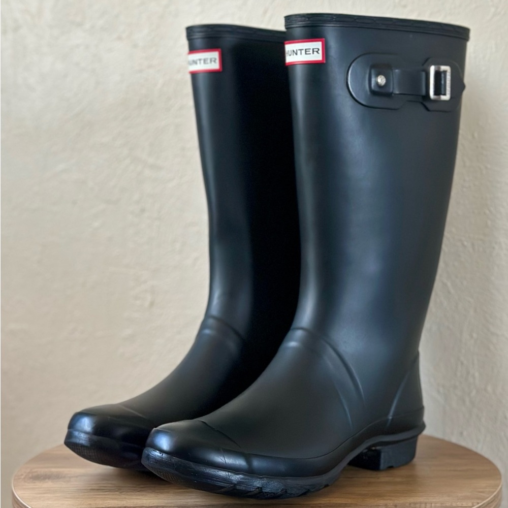 Women’s Hunter “Huntress” (tall) Rain Boots